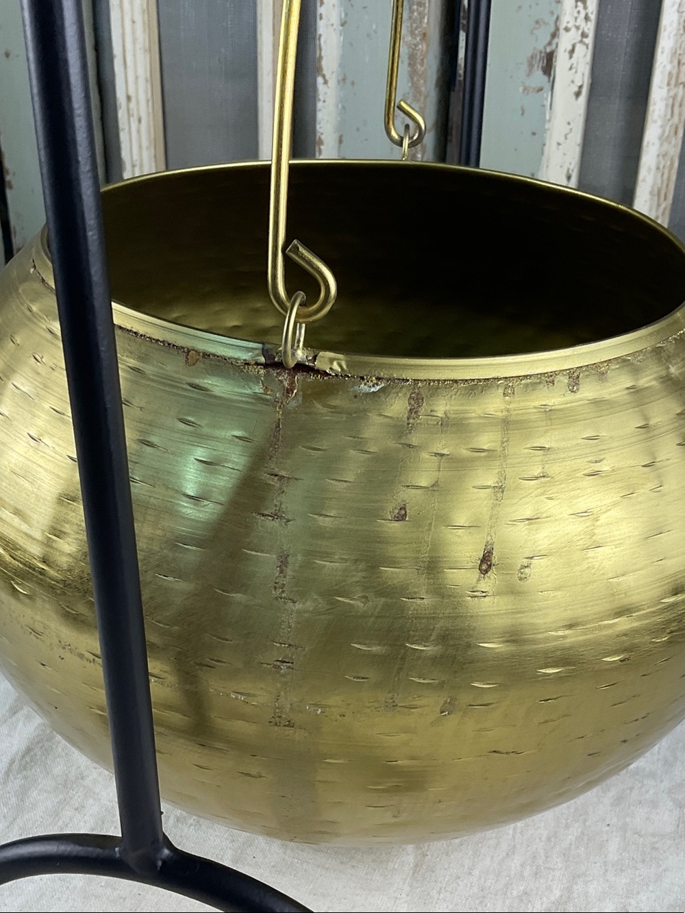 Broomstick Blvd. Cauldron - Metal W/Stand - Picture 5 of 7